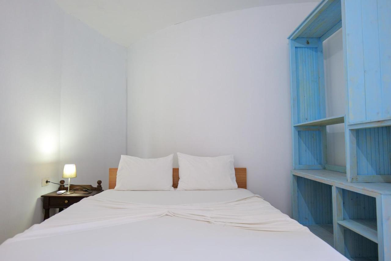John'S Guesthouse Ksamil Luaran gambar
