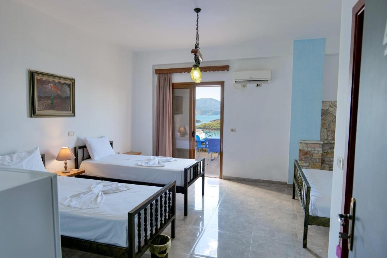 John'S Guesthouse Ksamil Luaran gambar